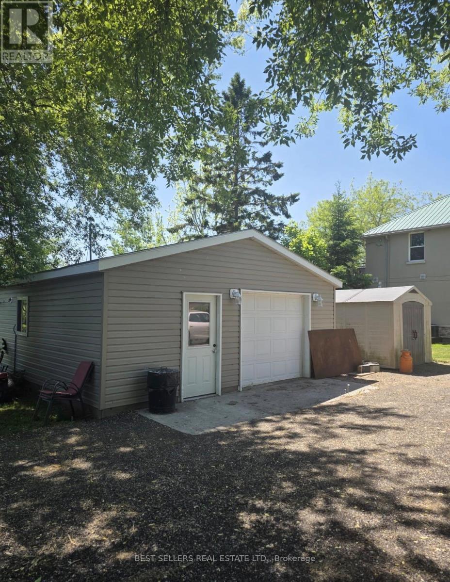 160 ELORA STREET W - 5
