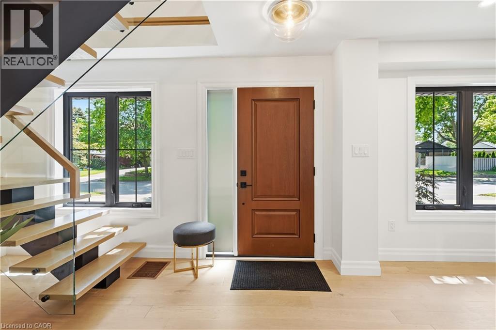 521 DYNES Road - 5