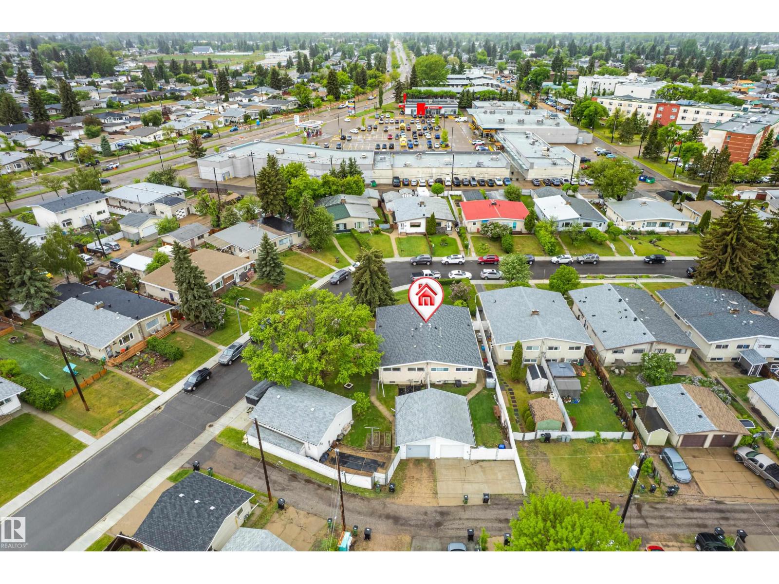 9011 60 ST NW - 56