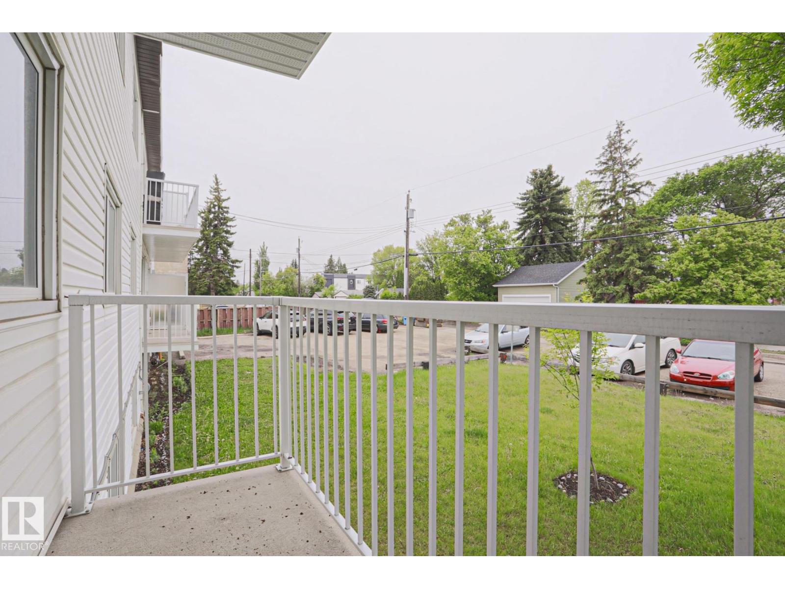 #205 14903 92 AV NW NW - 14