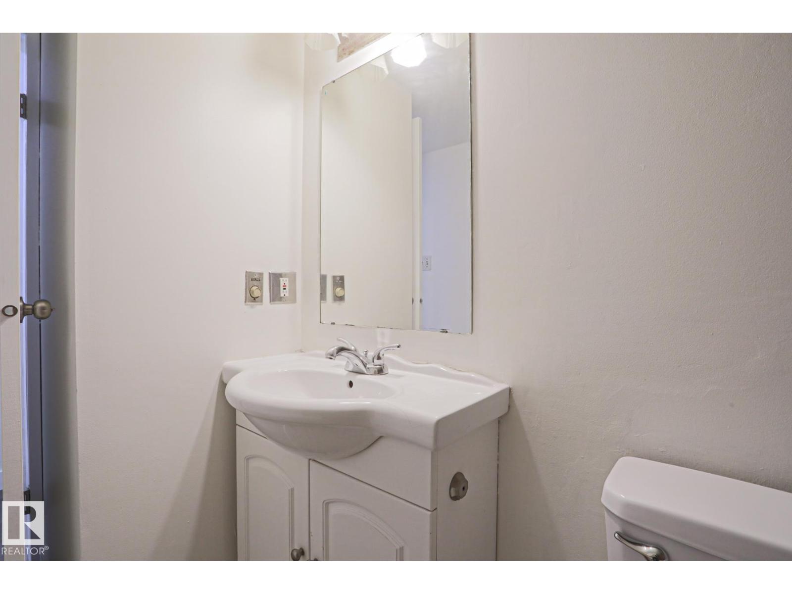 #205 14903 92 AV NW NW - 16