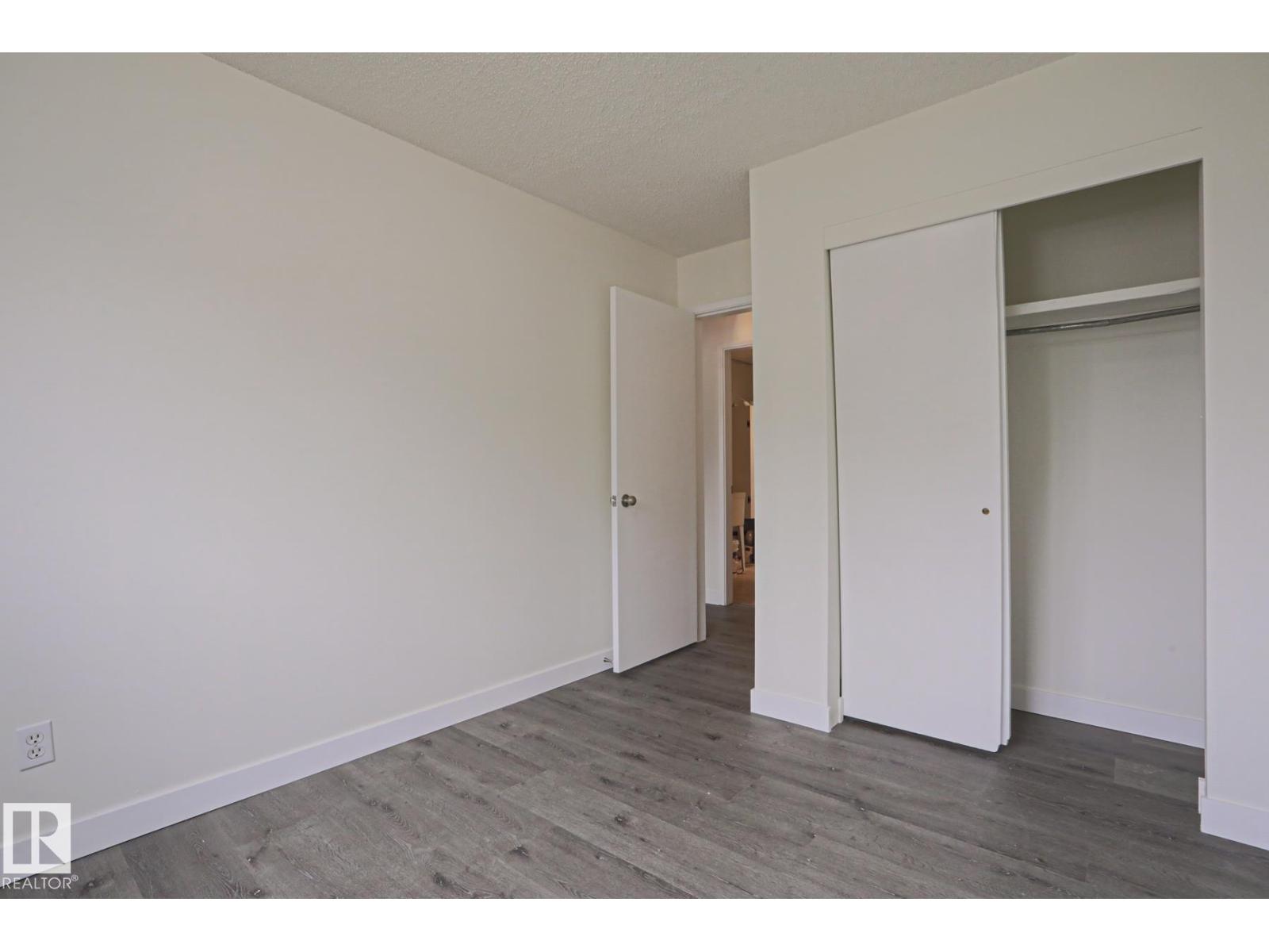 #205 14903 92 AV NW NW - 19