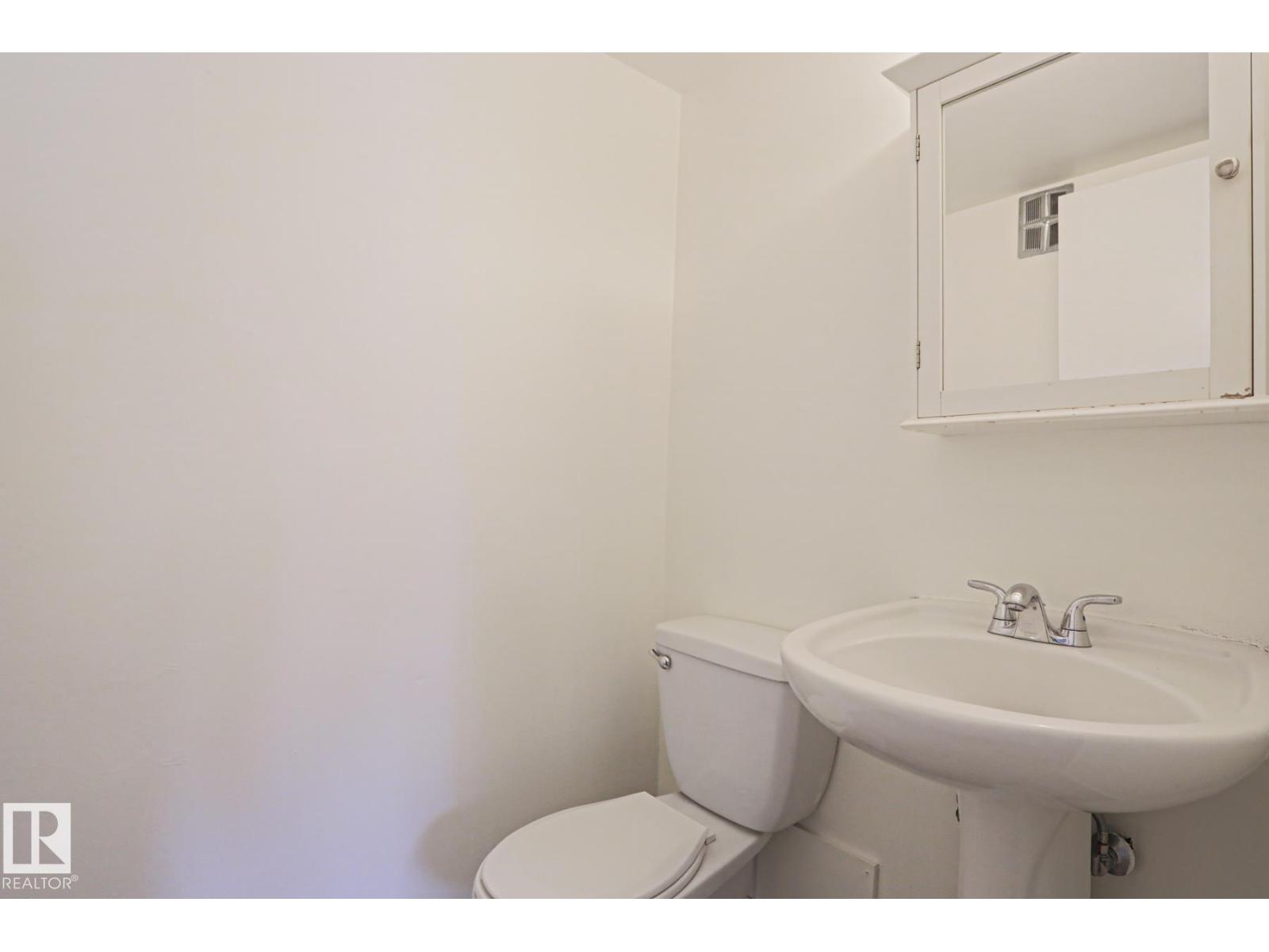 #205 14903 92 AV NW NW - 29