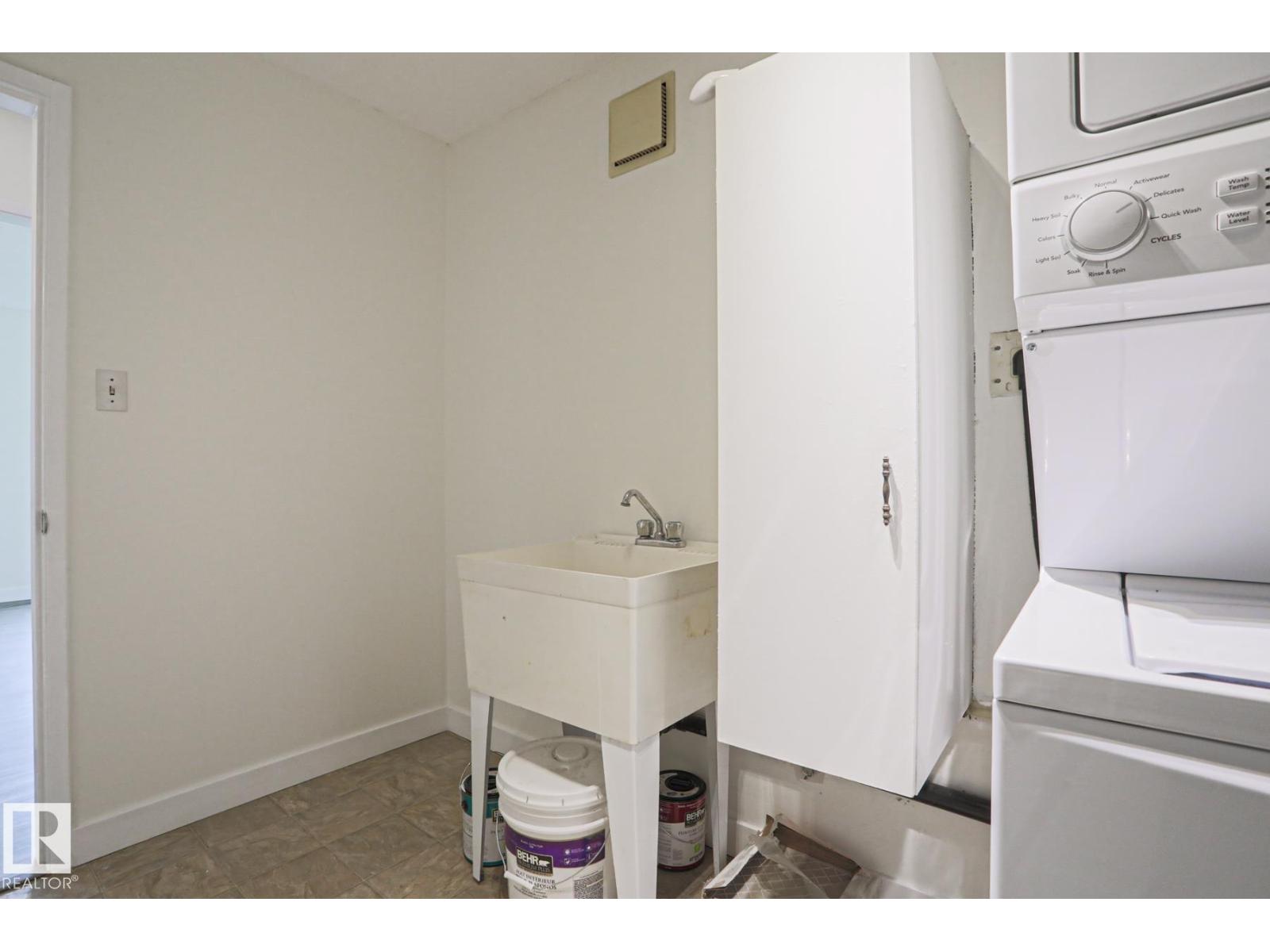 #205 14903 92 AV NW NW - 37