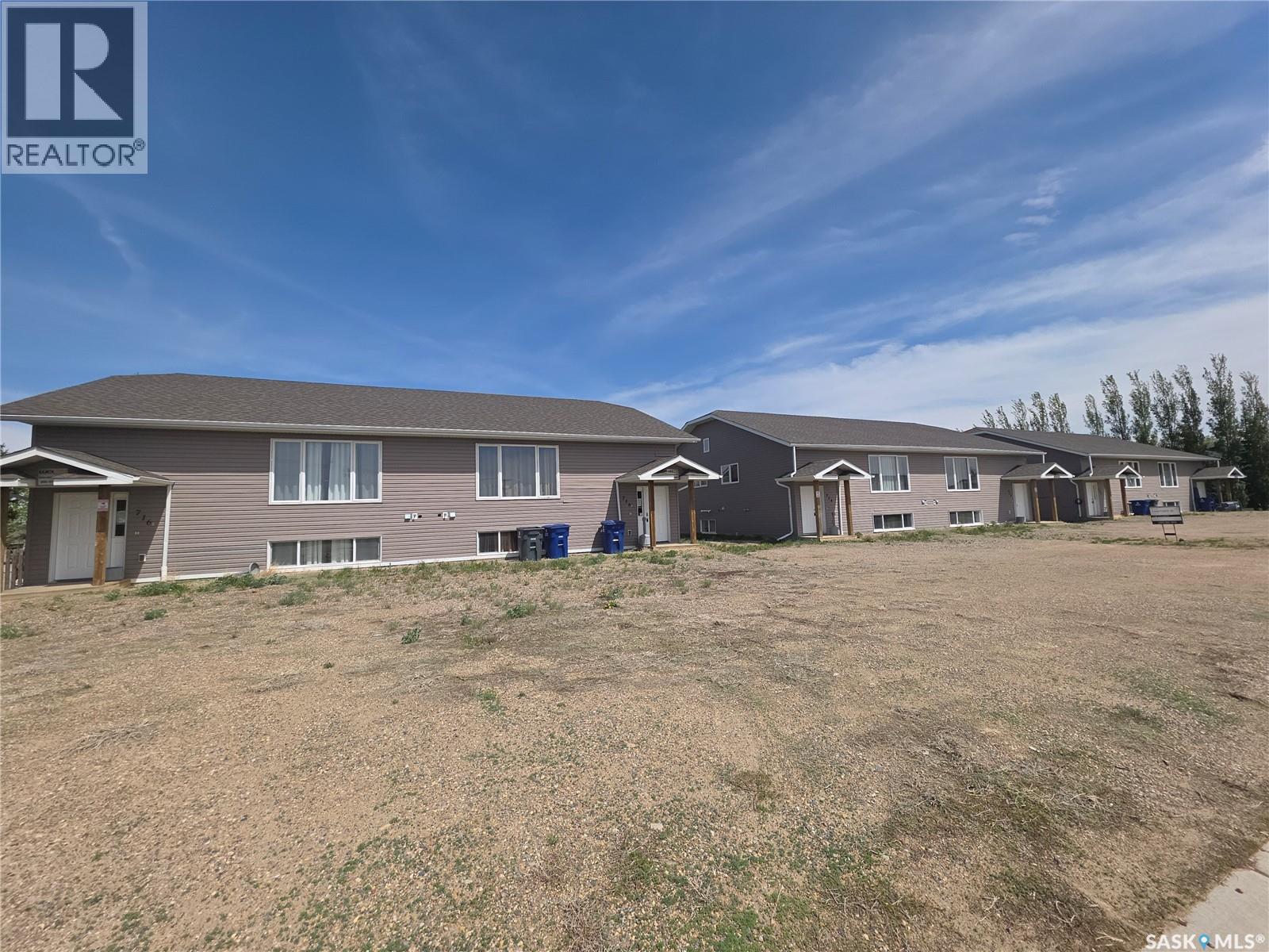 #714 Columbia AVENUE - 17