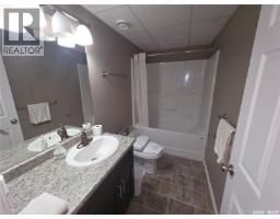 Bedroom - 714 Columbia Avenue, Kerrobert, SK S0L1R0 Photo 7