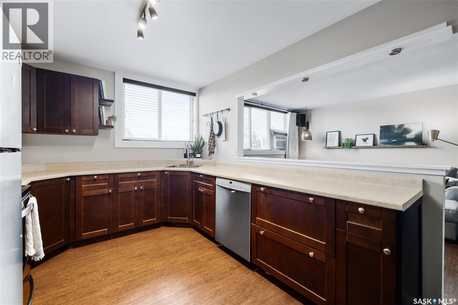 #12 125 Froom CRESCENT - 13