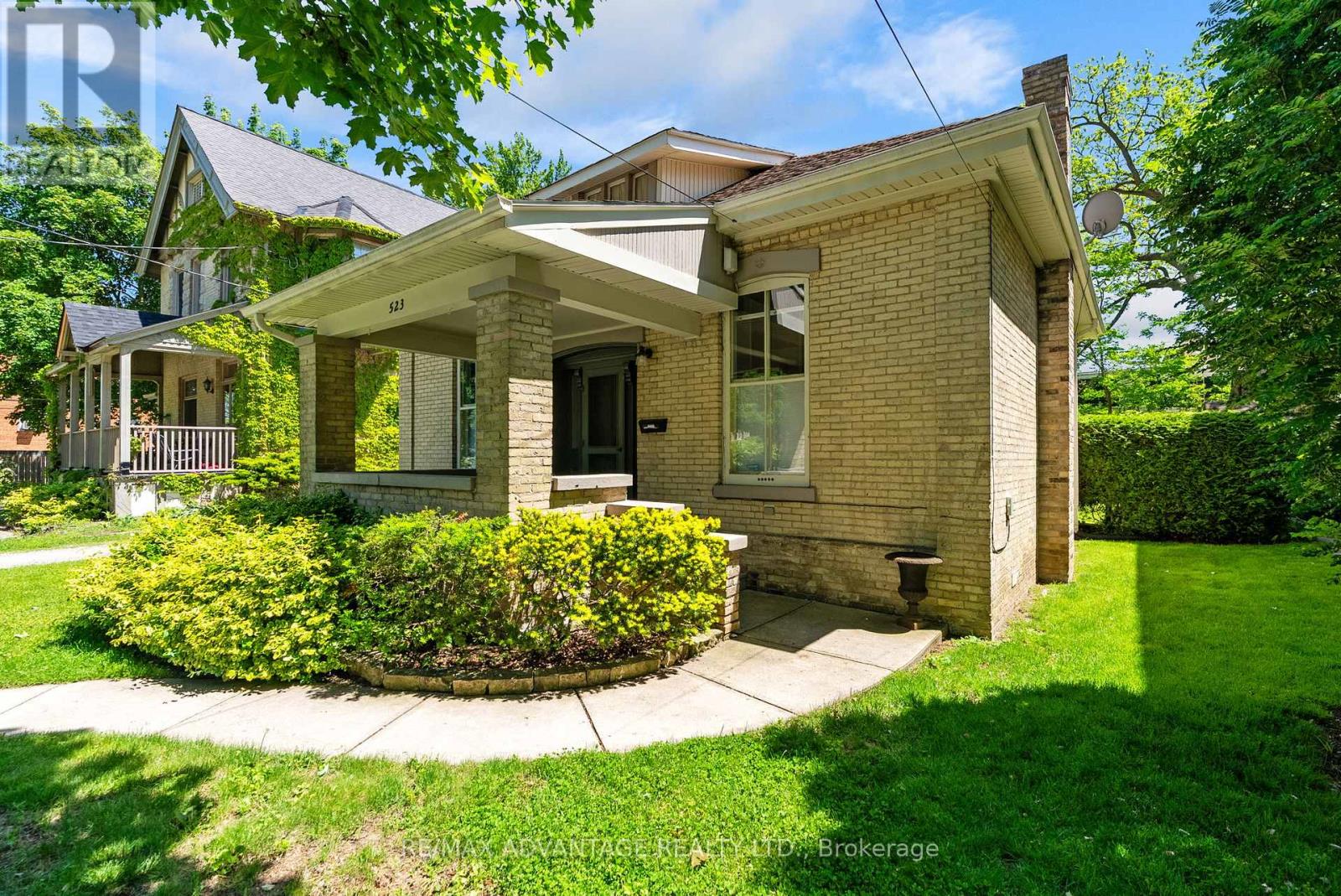 523 DUFFERIN AVENUE - 5