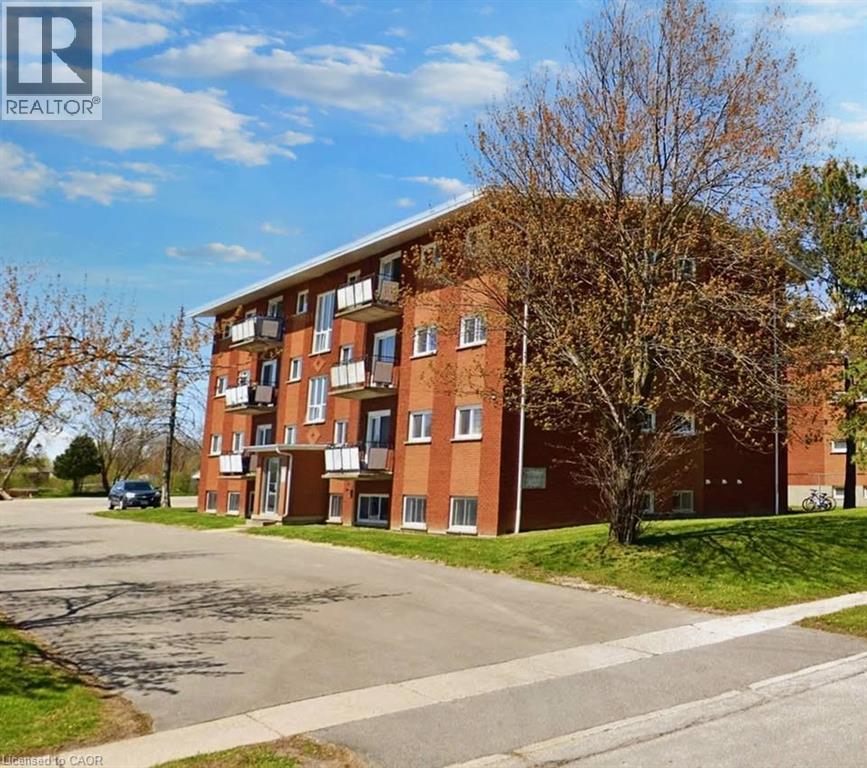 12 BRANT Avenue Unit# 15 — photo 1