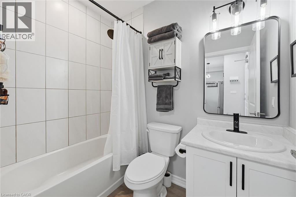 #514 450 DUNDAS Street - 9
