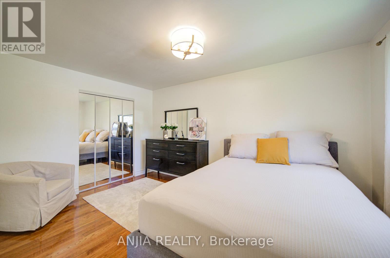 24 FRIAR TUCK ROAD - 28