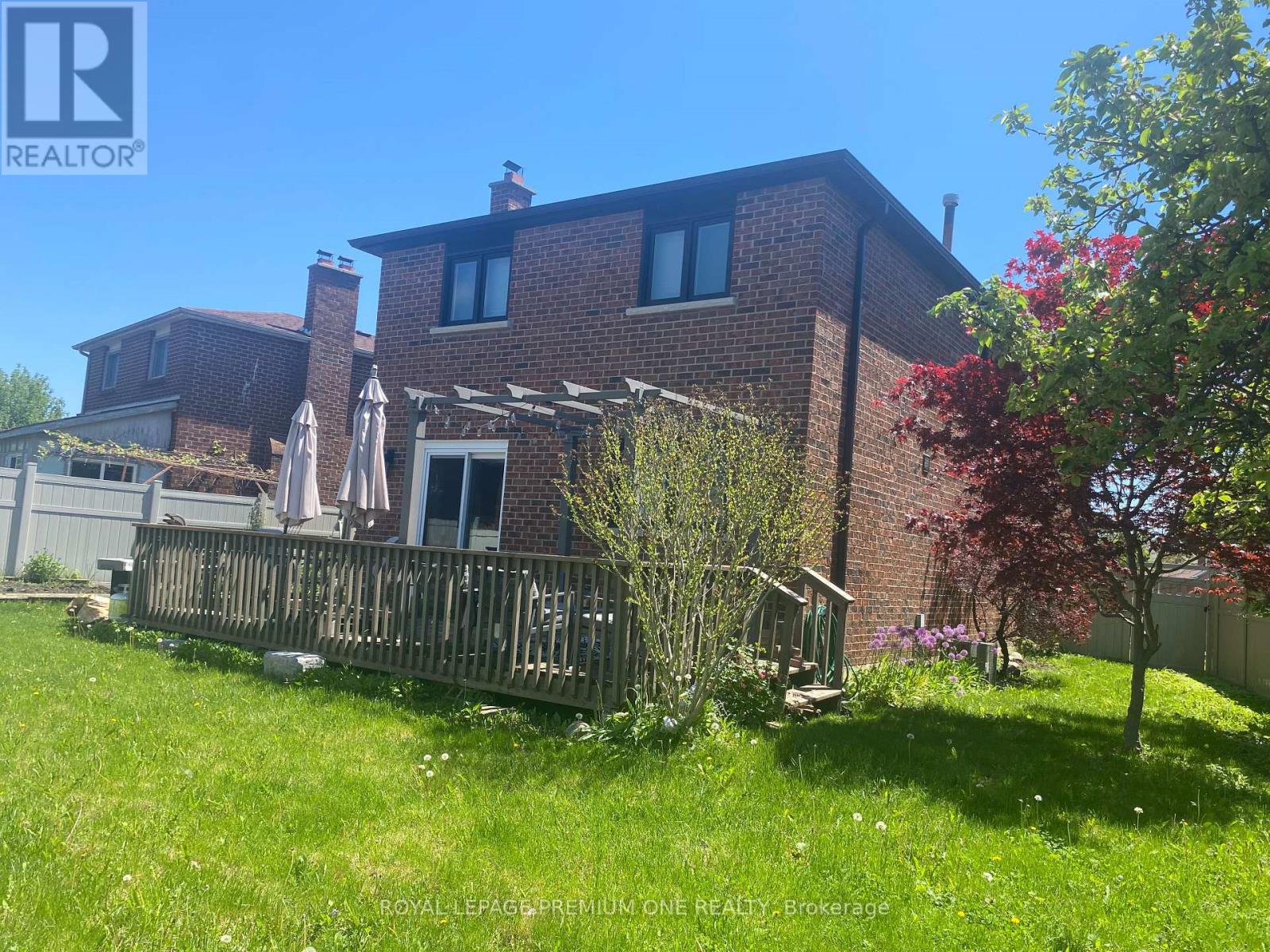 16 MUZZO COURT - Image 3