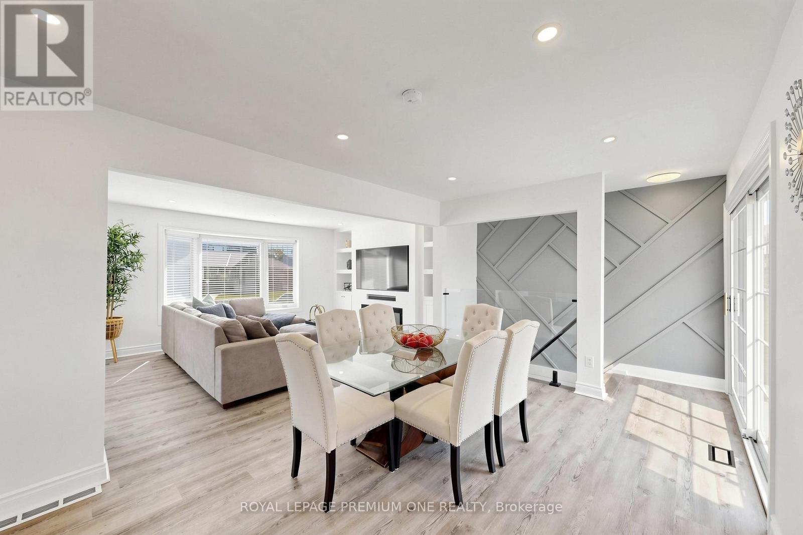 72 THORNTON AVENUE - 12