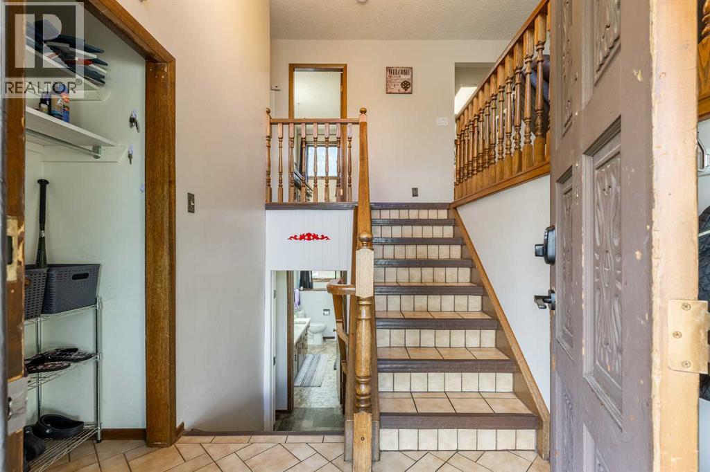 5 Larkspur Road N - Image 3