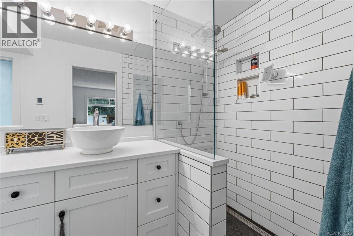 148 Summit Dr - 21