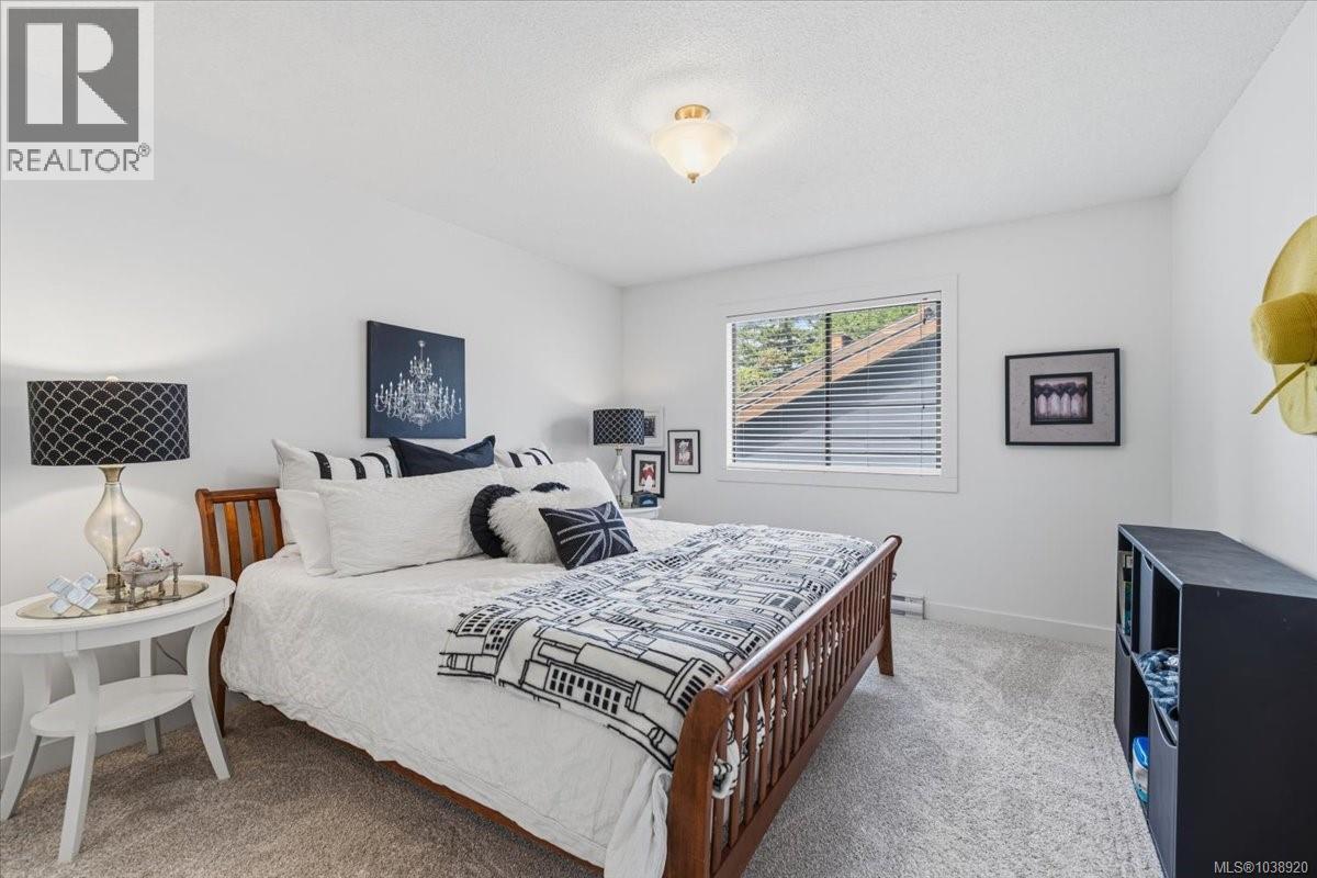 148 Summit Dr - 26