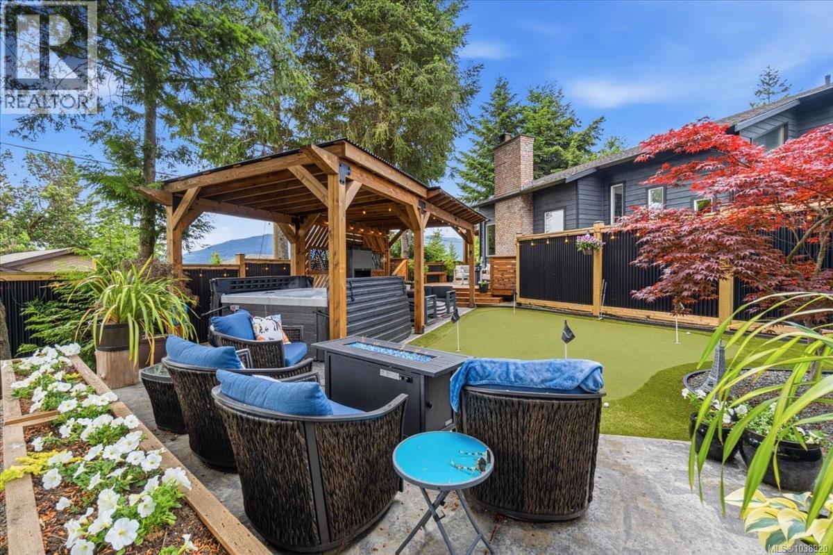 148 Summit Dr - 37