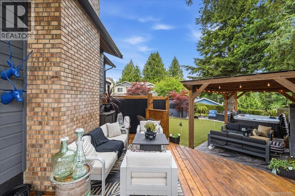 148 Summit Dr - 48