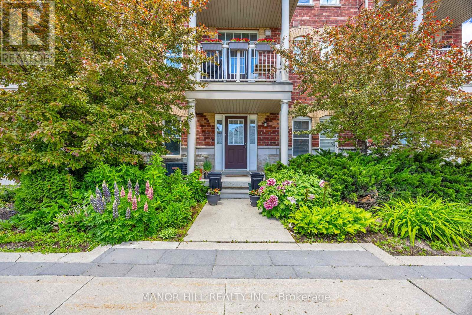 #12 10 PORTER AVENUE W - 39