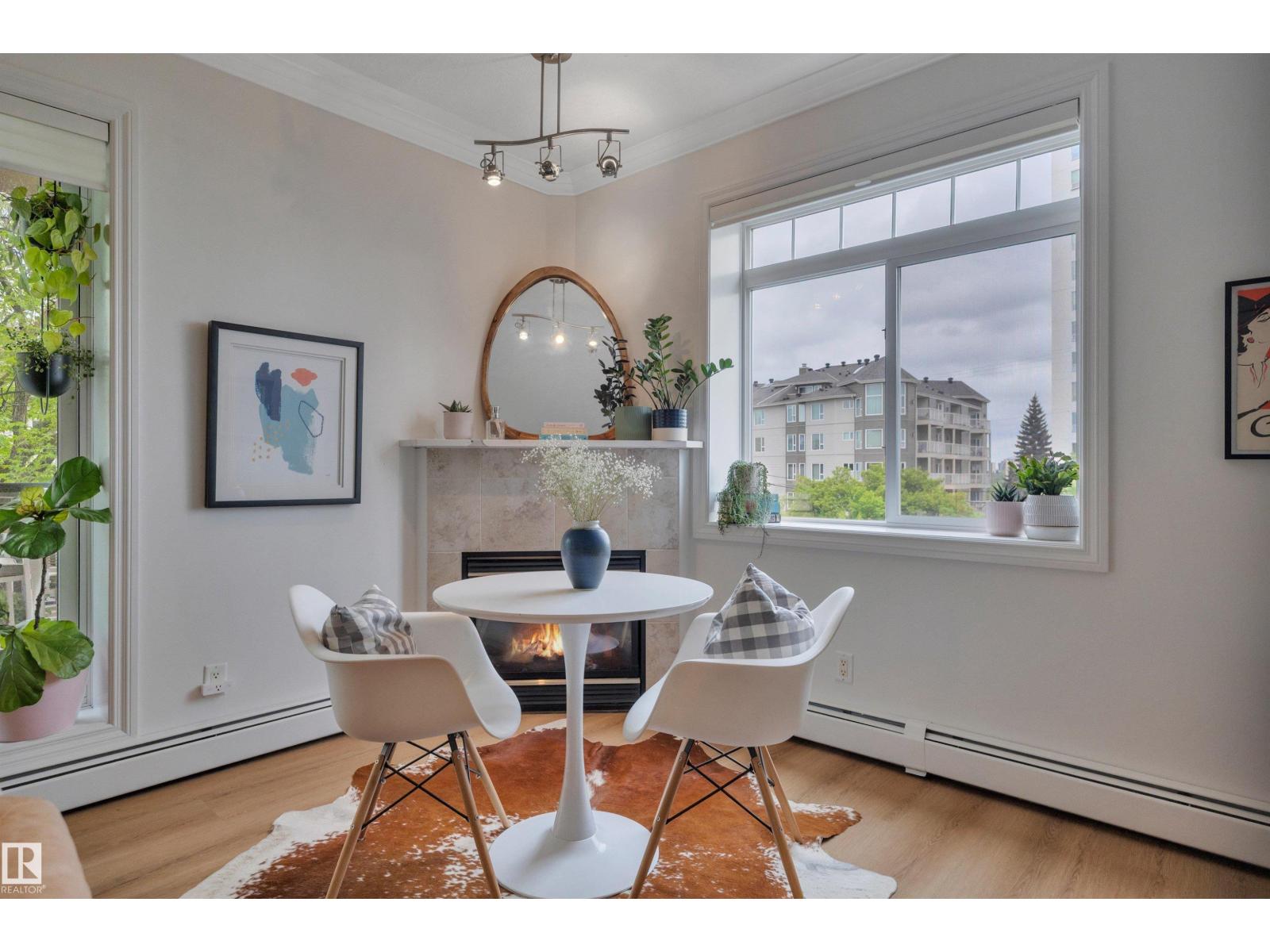 #305 8631 108 ST NW - 7