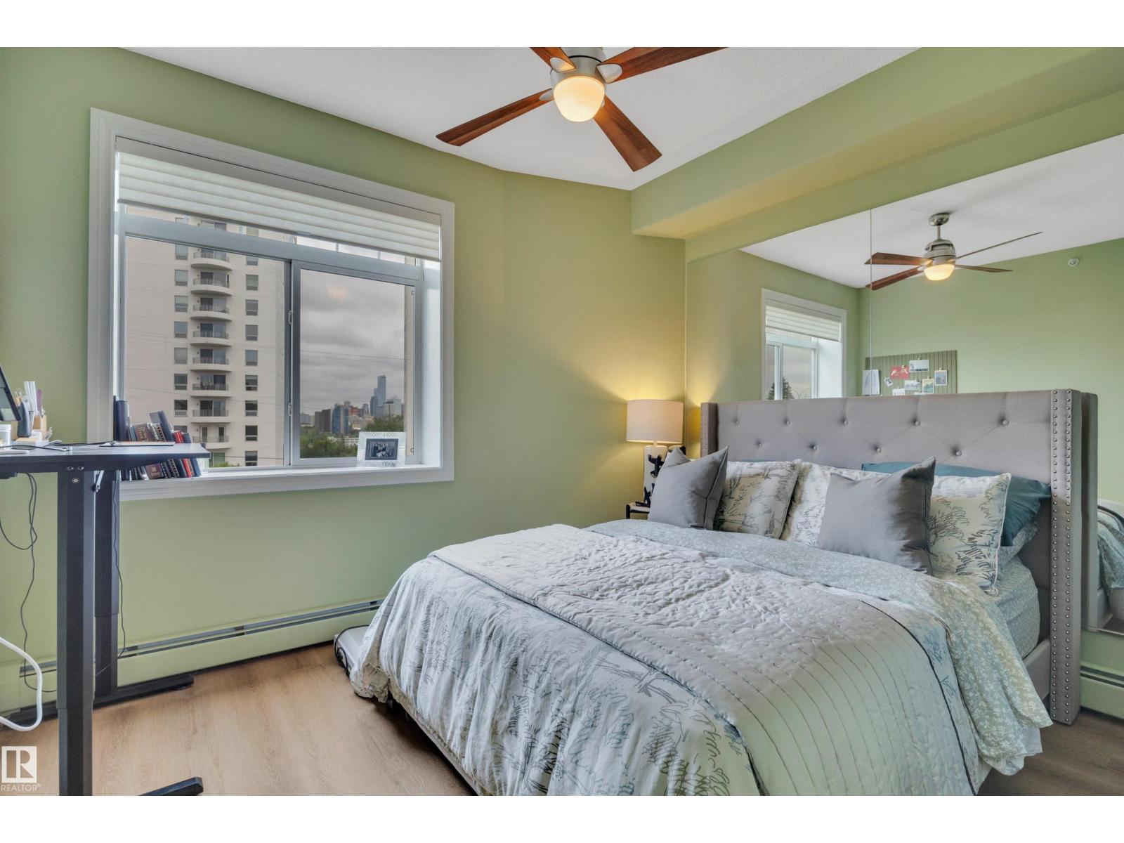 #305 8631 108 ST NW - 24