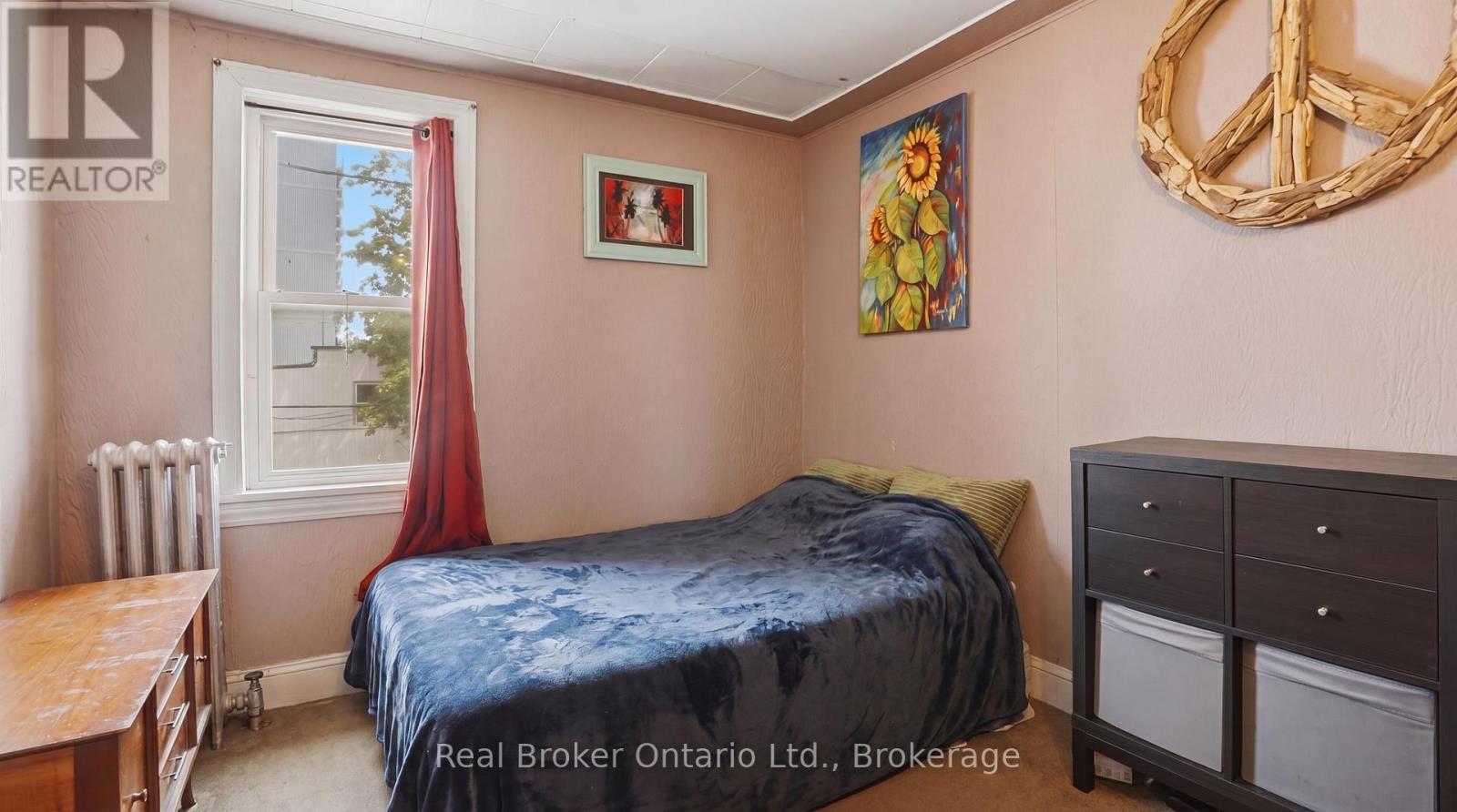 247 KING STREET - 17