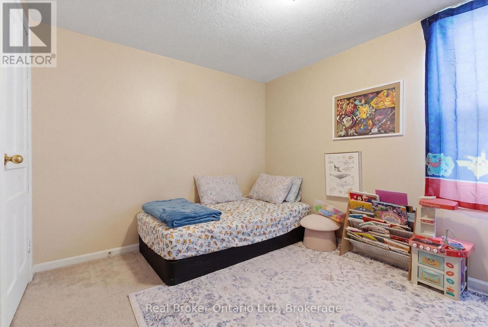 247 KING STREET - 21
