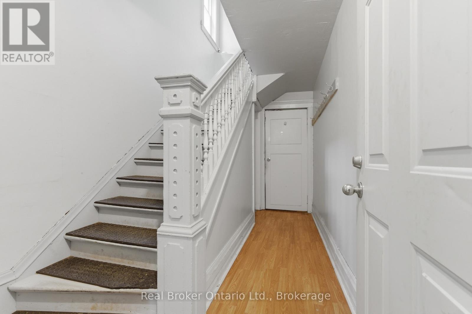 247 KING STREET - 29