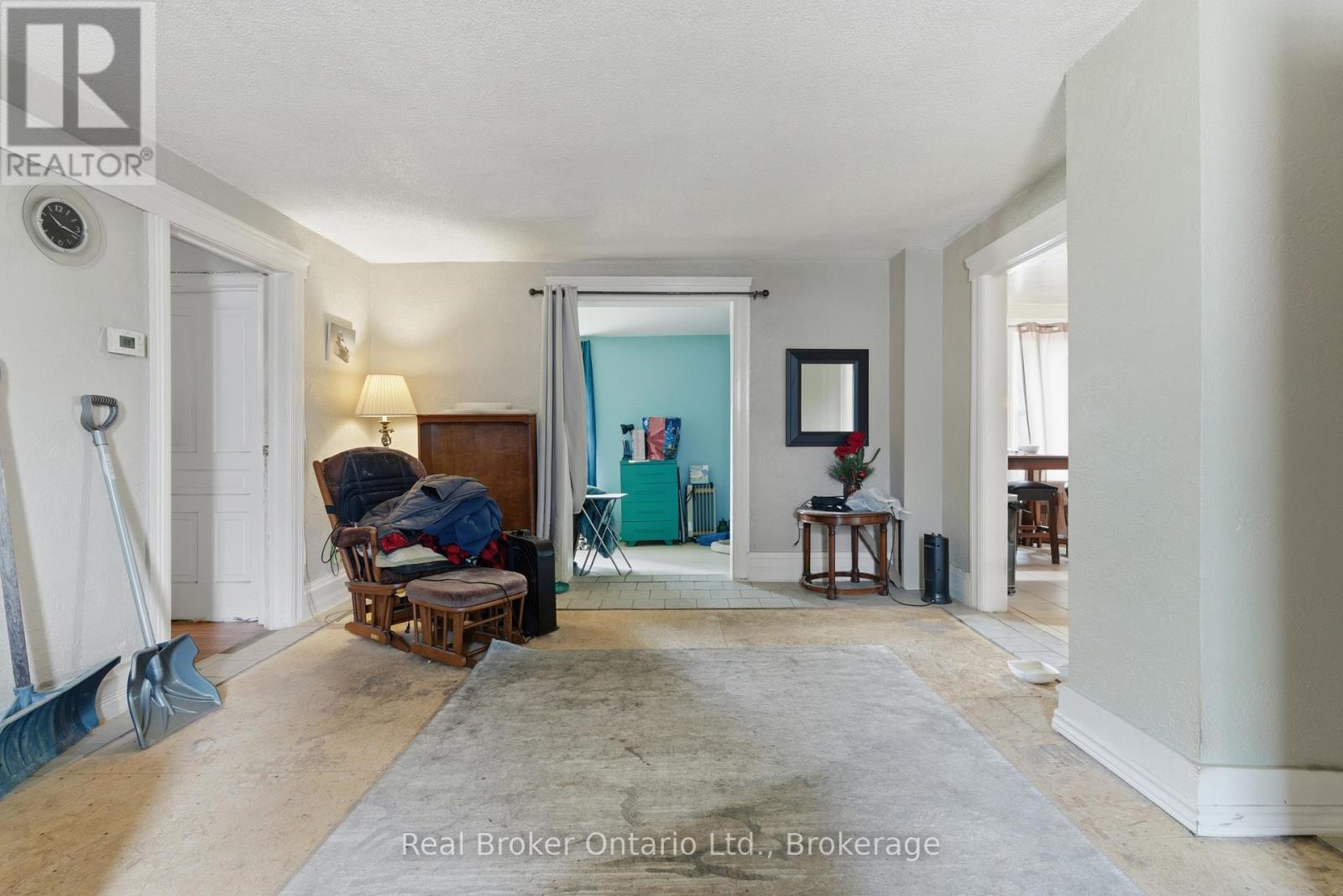 247 KING STREET - 35