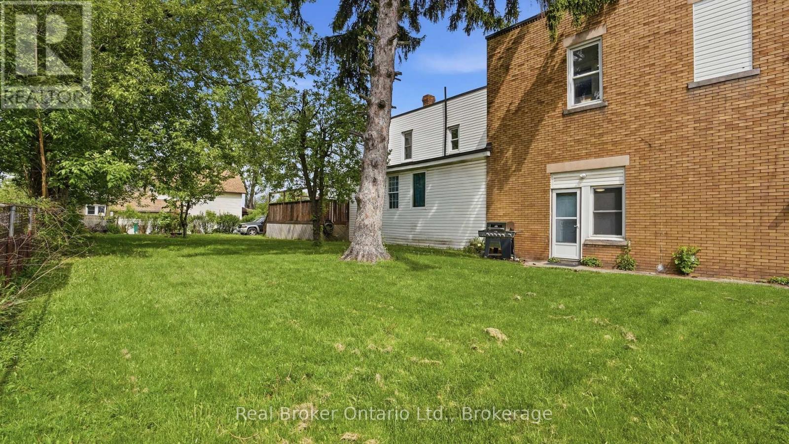 247 KING STREET - 42