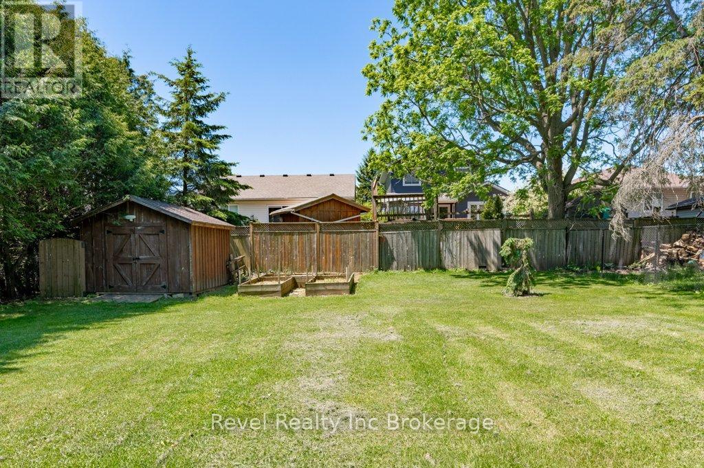 355 OXFORD AVENUE - 38