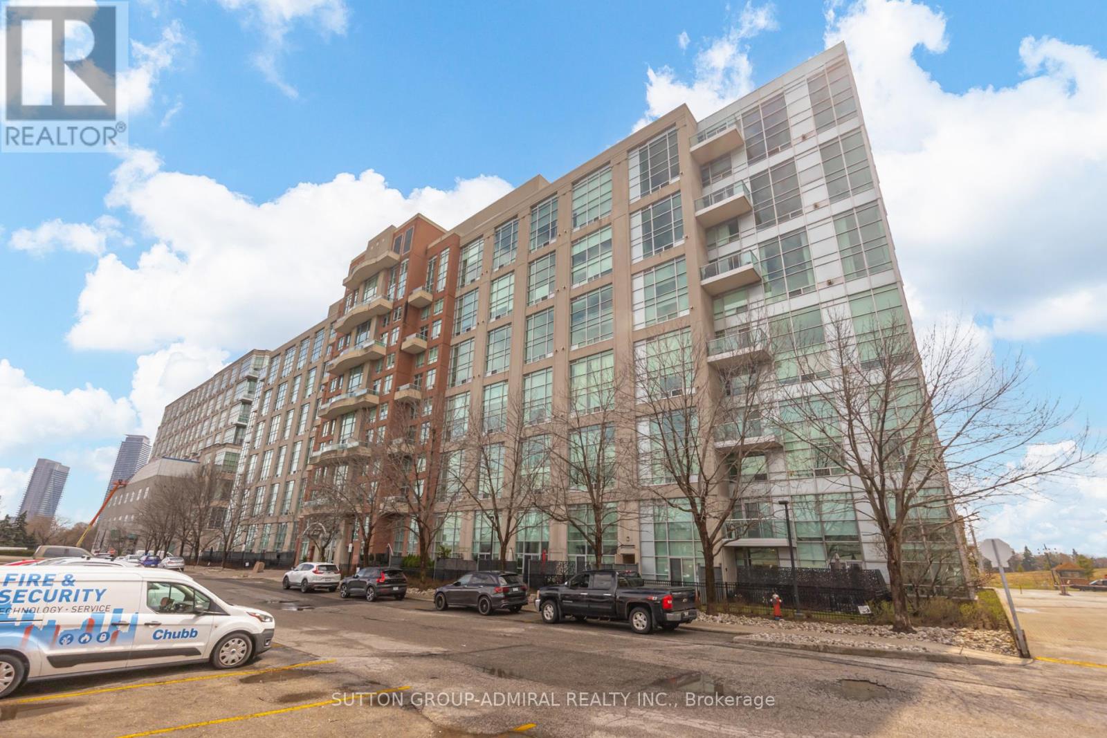 #119 200 MANITOBA STREET - 1