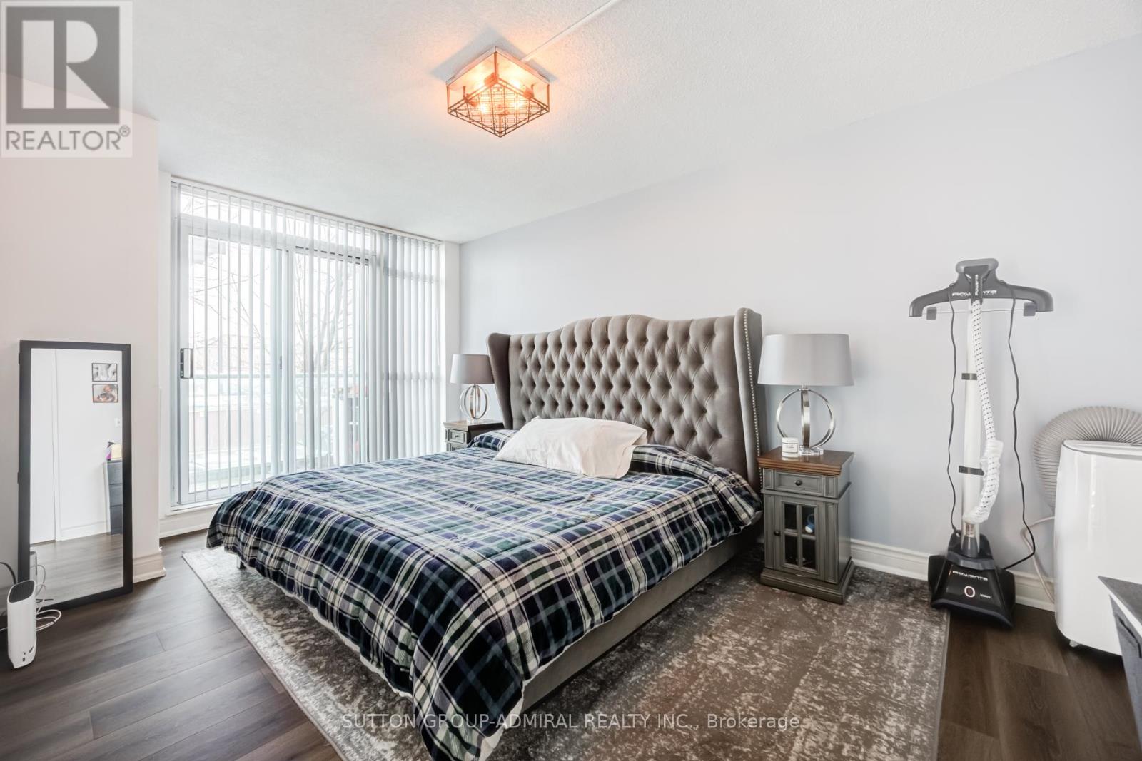 #119 200 MANITOBA STREET - 24