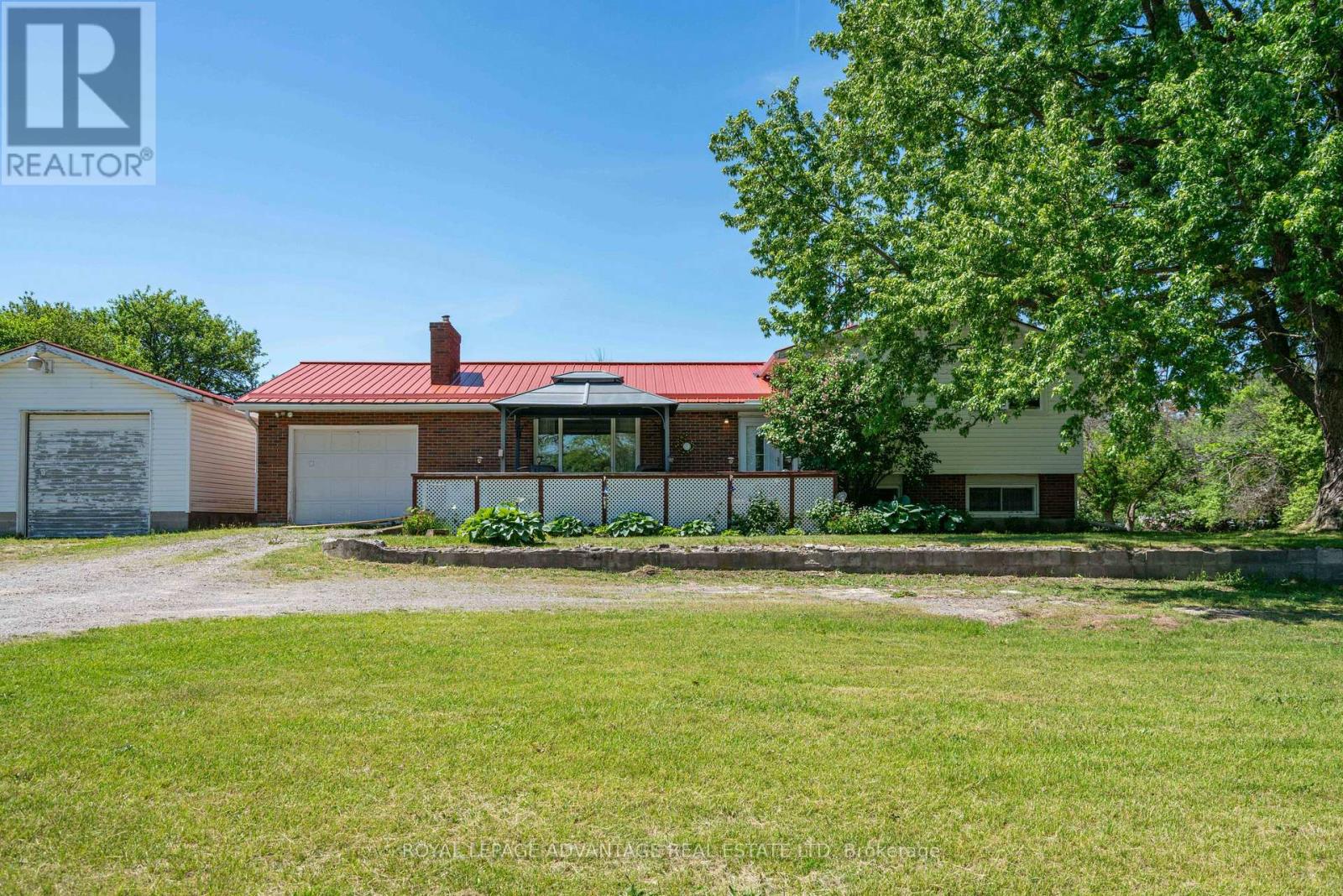 2564 2ND CONCESSION RD. ROAD - 25