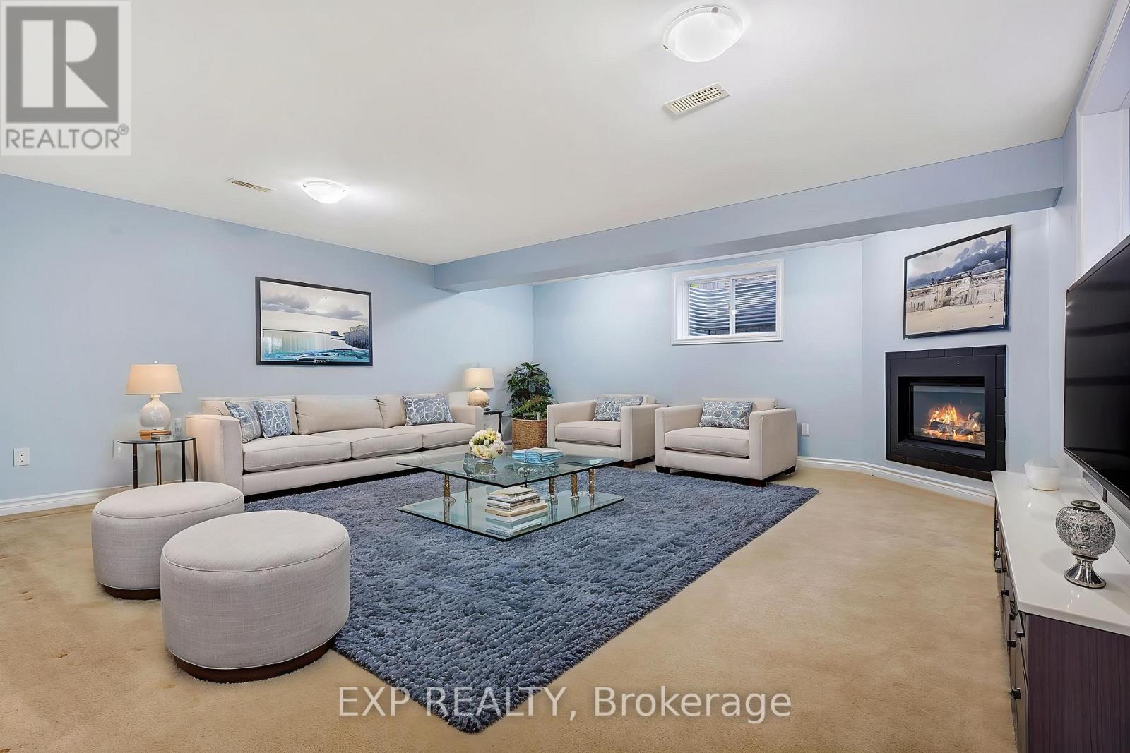 635 MOORPARK AVENUE - 3