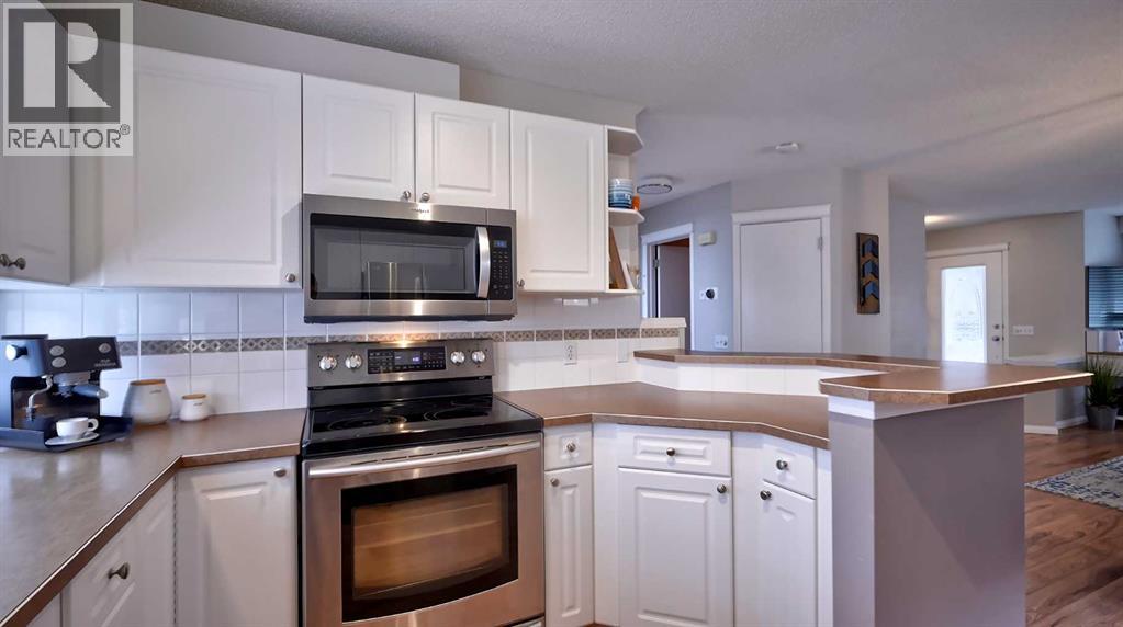 20 Tuscany Valley Park NW - 13