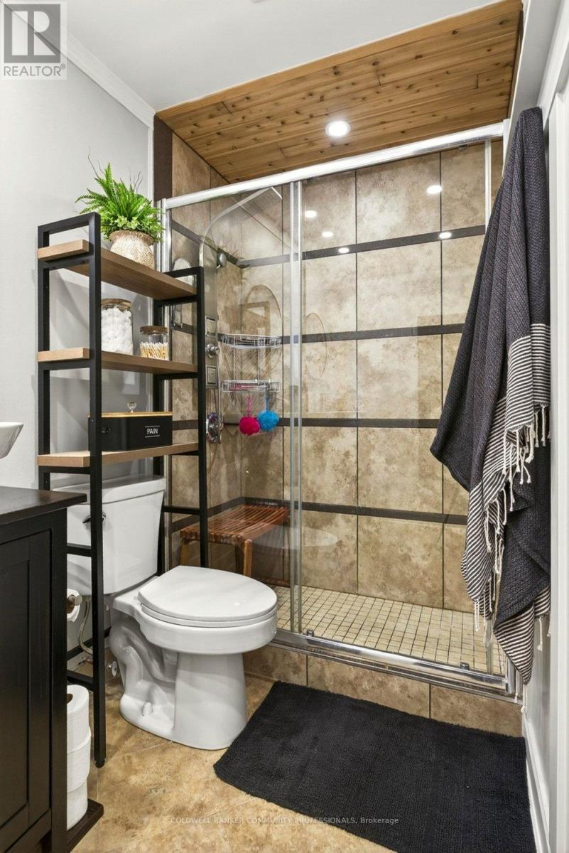 #1107 30 HARRISFORD STREET - 27