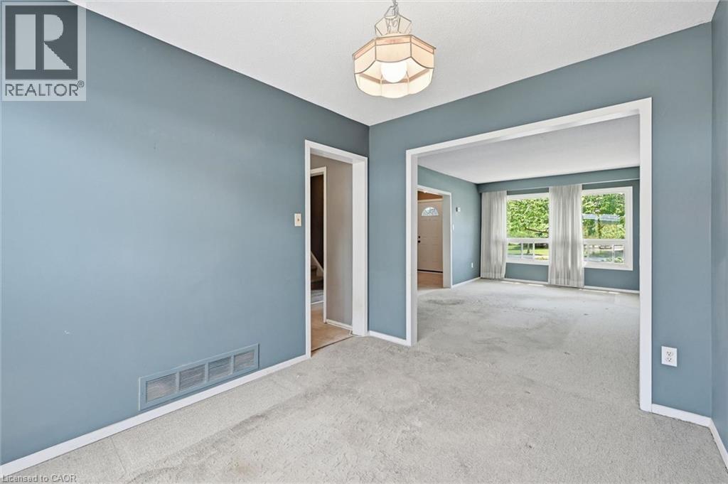 #107 5475 LAKESHORE Road - 12
