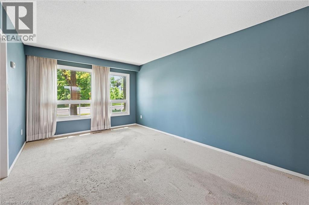 #107 5475 LAKESHORE Road - 7