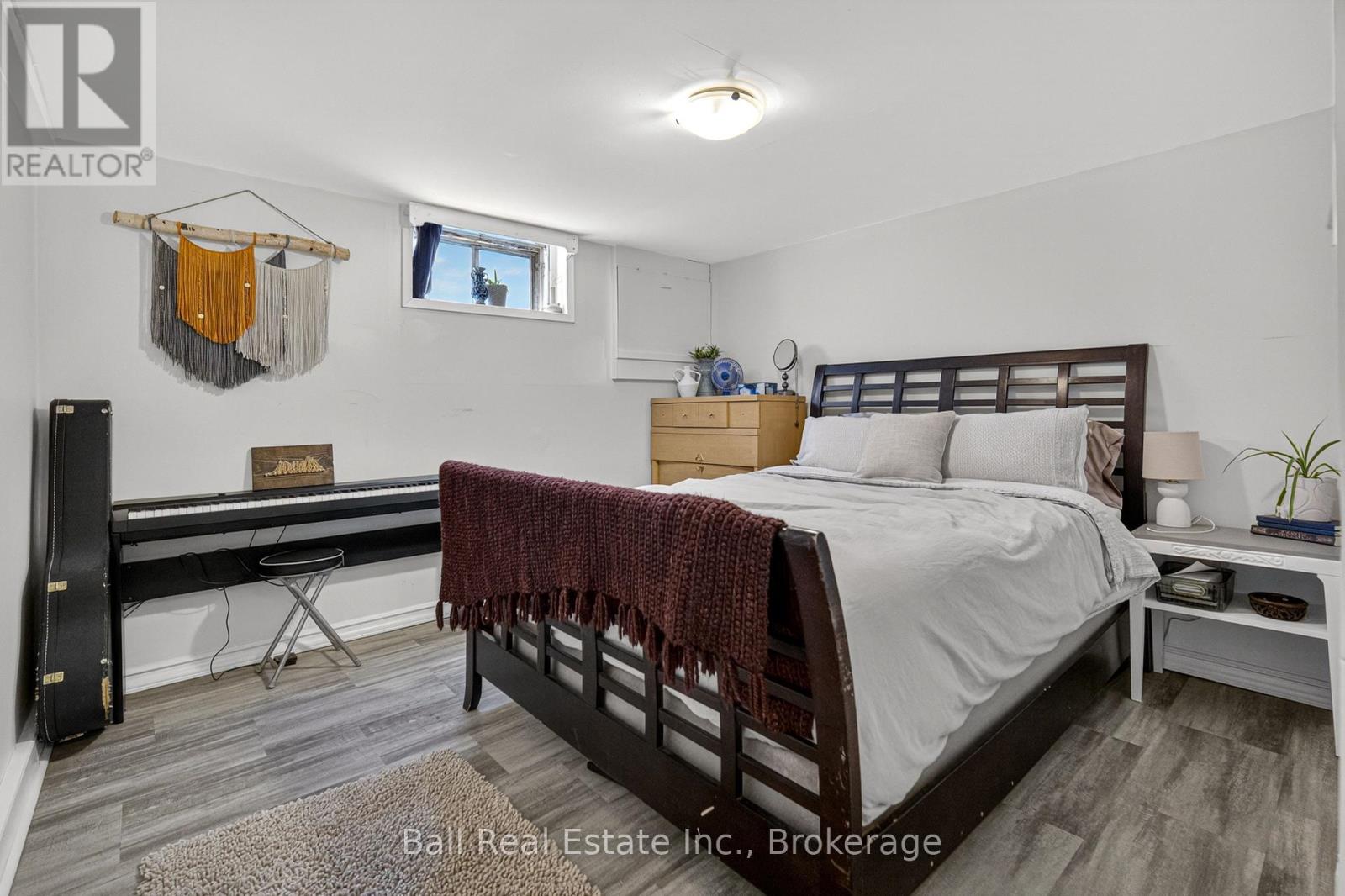 5 CHIPPEWA AVENUE - 23