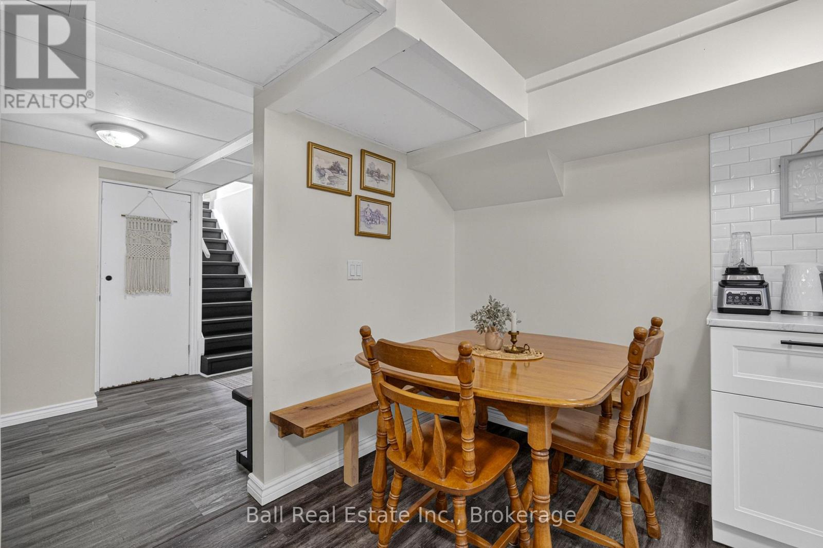 5 CHIPPEWA AVENUE - 26