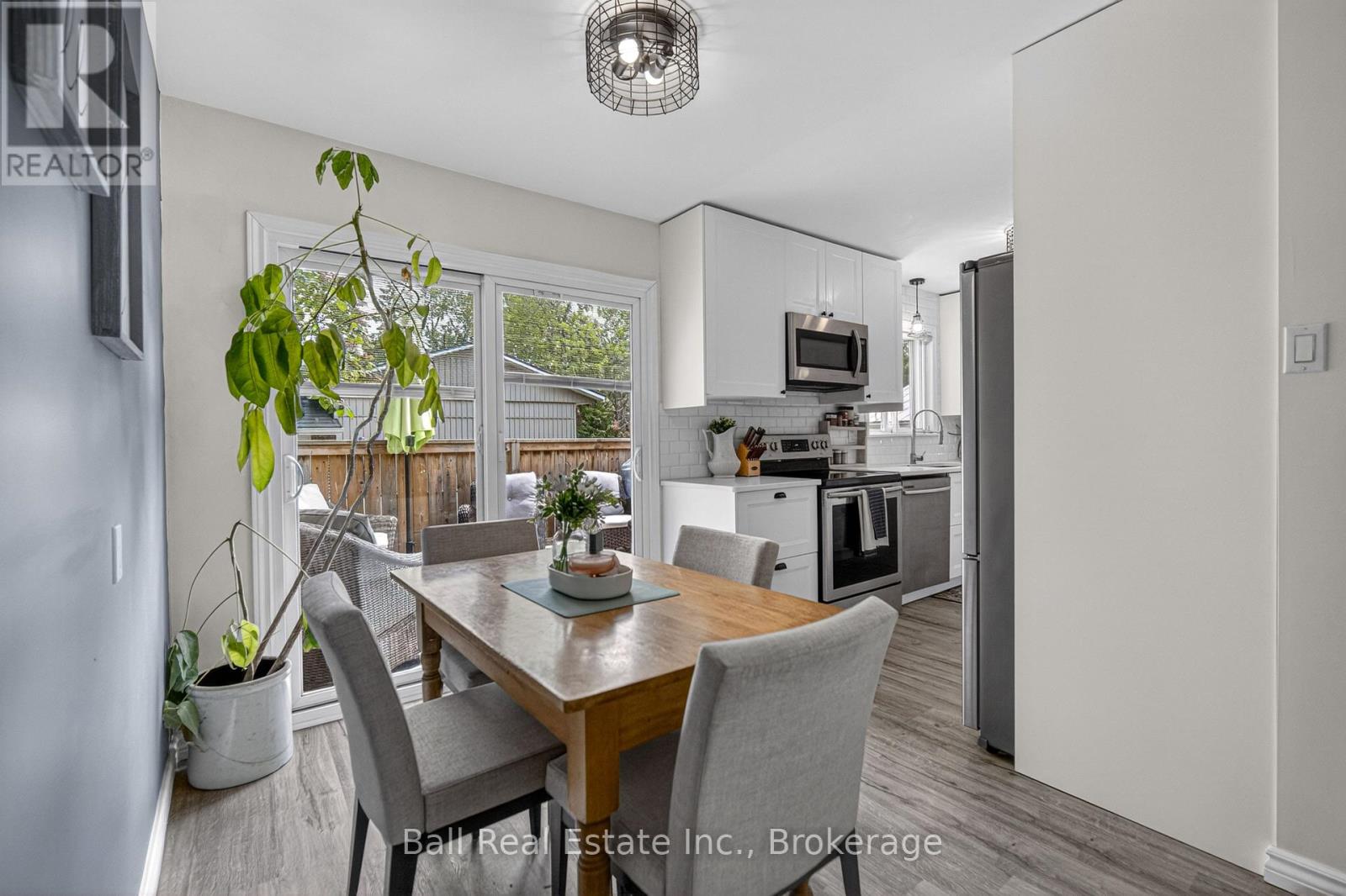5 CHIPPEWA AVENUE - 8