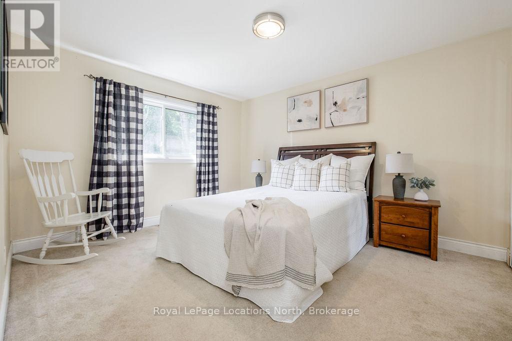 3934 LAKEVIEW ROAD - 22