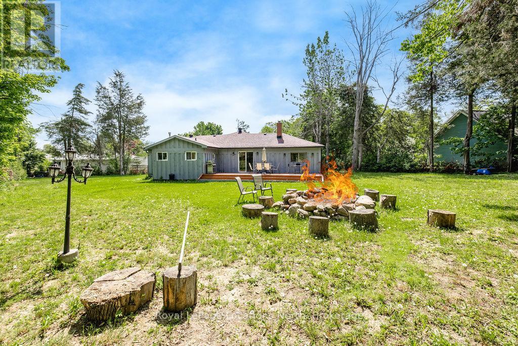 3934 LAKEVIEW ROAD - 29