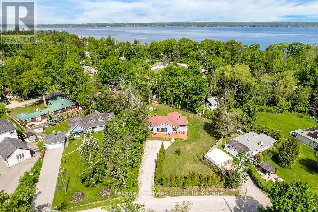 3934 LAKEVIEW ROAD - 33