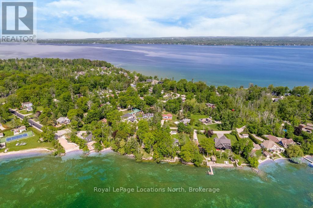 3934 LAKEVIEW ROAD - 34