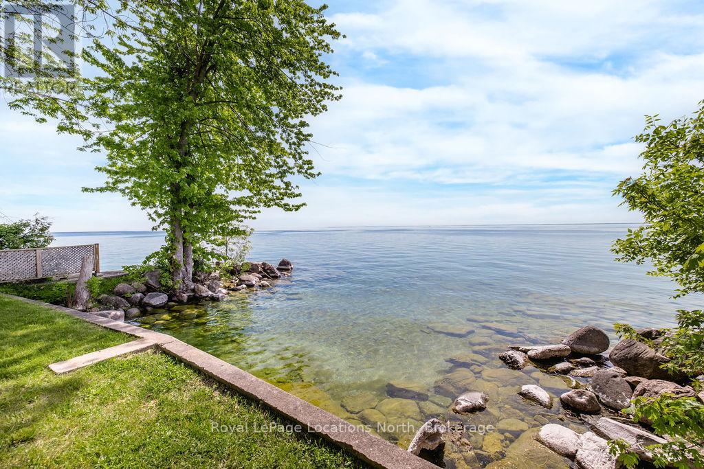 3934 LAKEVIEW ROAD - 39