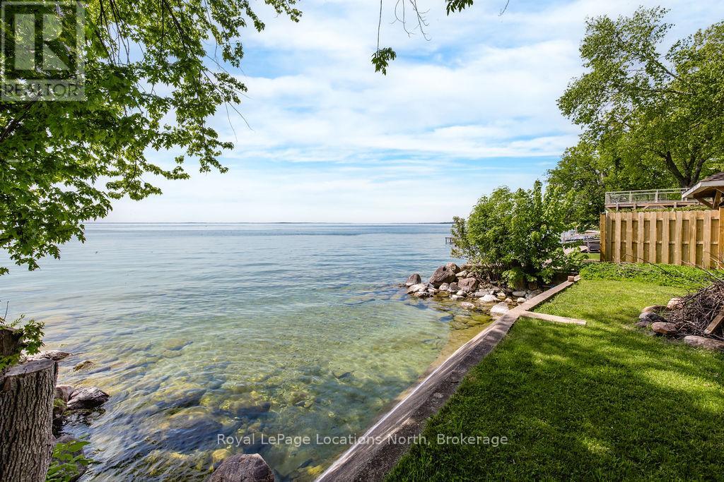 3934 LAKEVIEW ROAD - 40