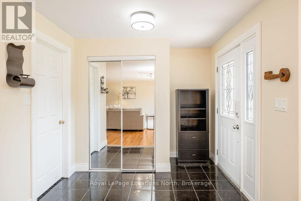3934 LAKEVIEW ROAD - 7