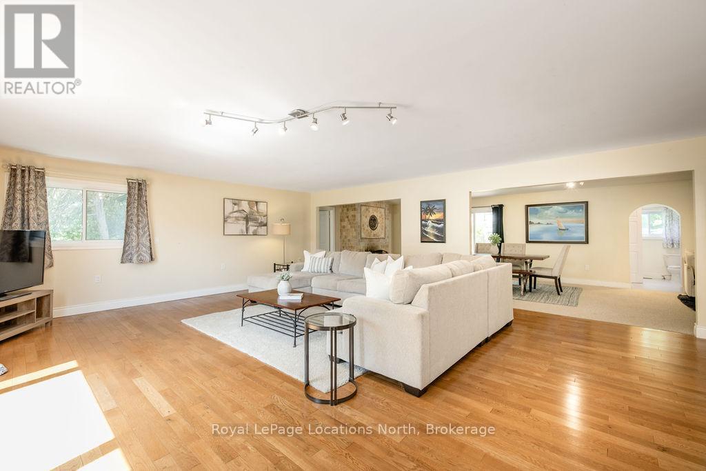 3934 LAKEVIEW ROAD - 8